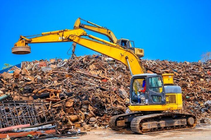 Mobile Crushers Basics: Learning About Portable Crushing Systems and Uses